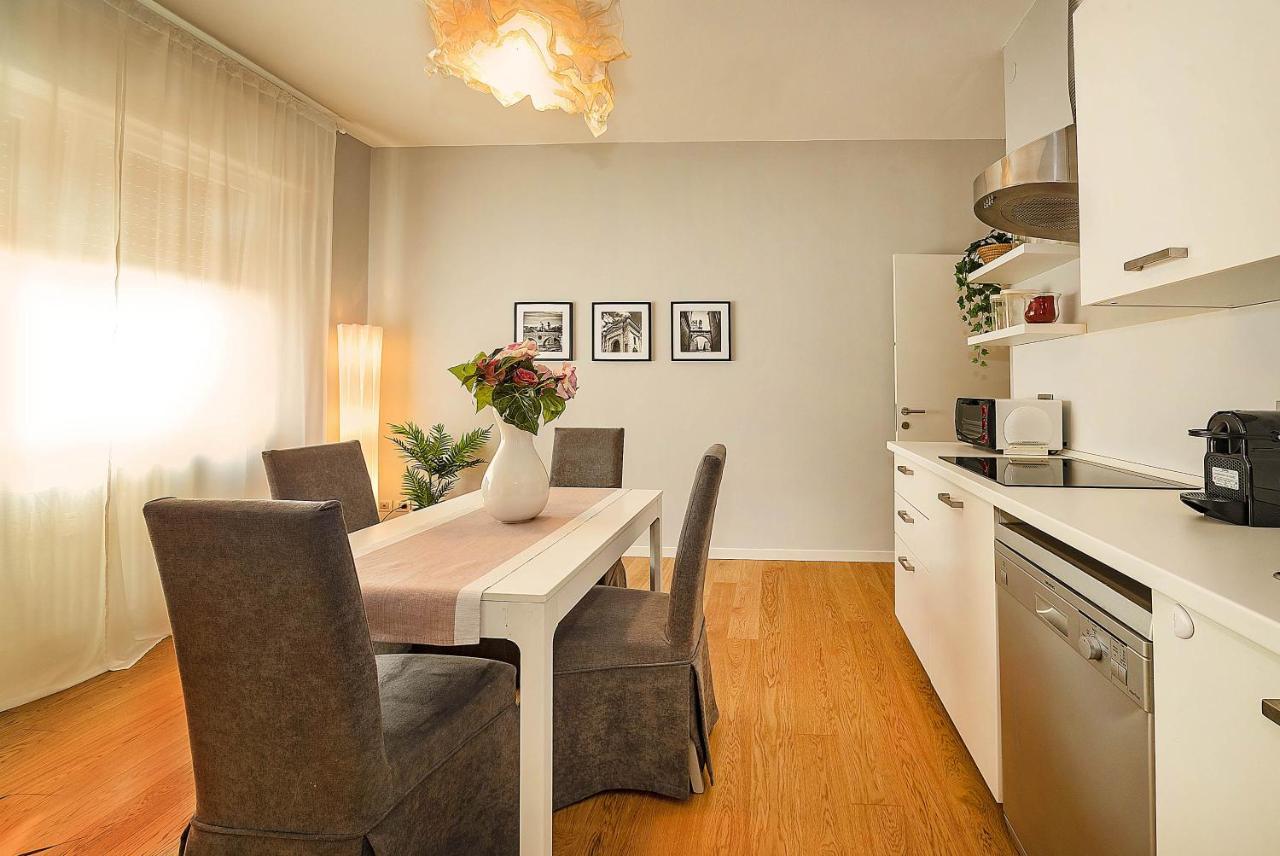 Ferienwohnung A Casa Di Adele Verona Exterior foto